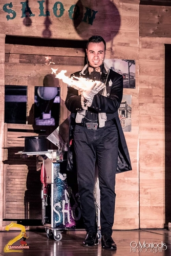 Ταχυδακτυλουργός Magician