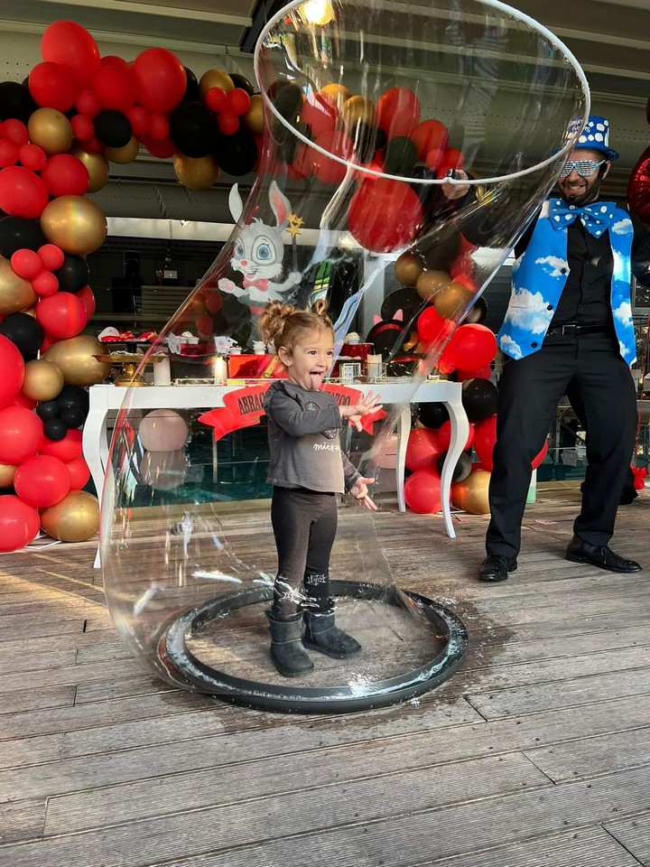 Bubble & Magic SHow Πακέτο για πάρτυ